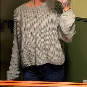 Moon & Madison Crewneck Sweater in Light Green